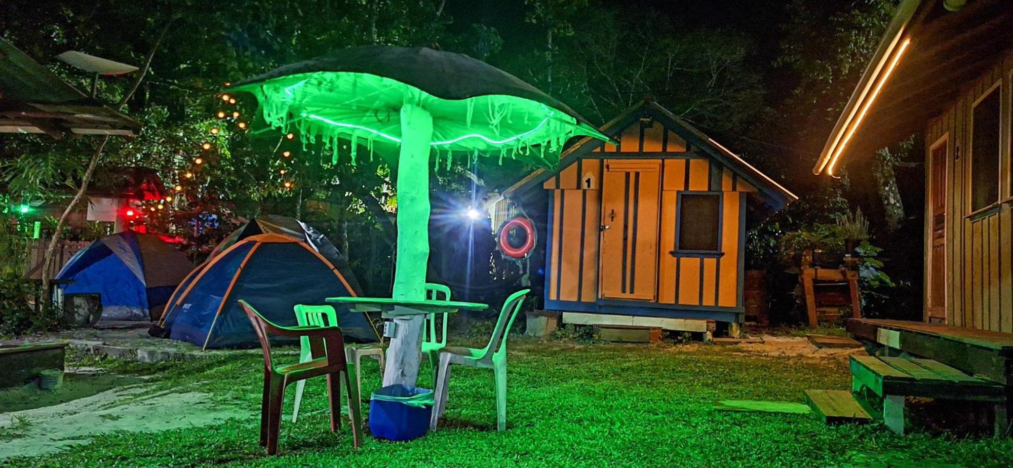 Pousada E Camping Do Clodo Ilha do Mel Bagian luar foto